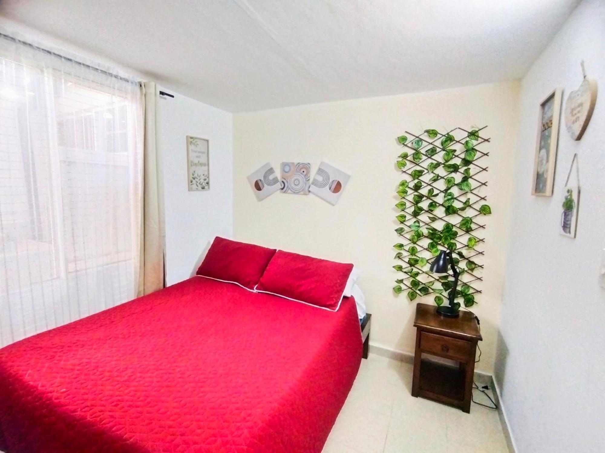 סאלנטו Apartamento Familiar Privado 101 Con Bano Cocina Tv Wifi Sala מראה חיצוני תמונה