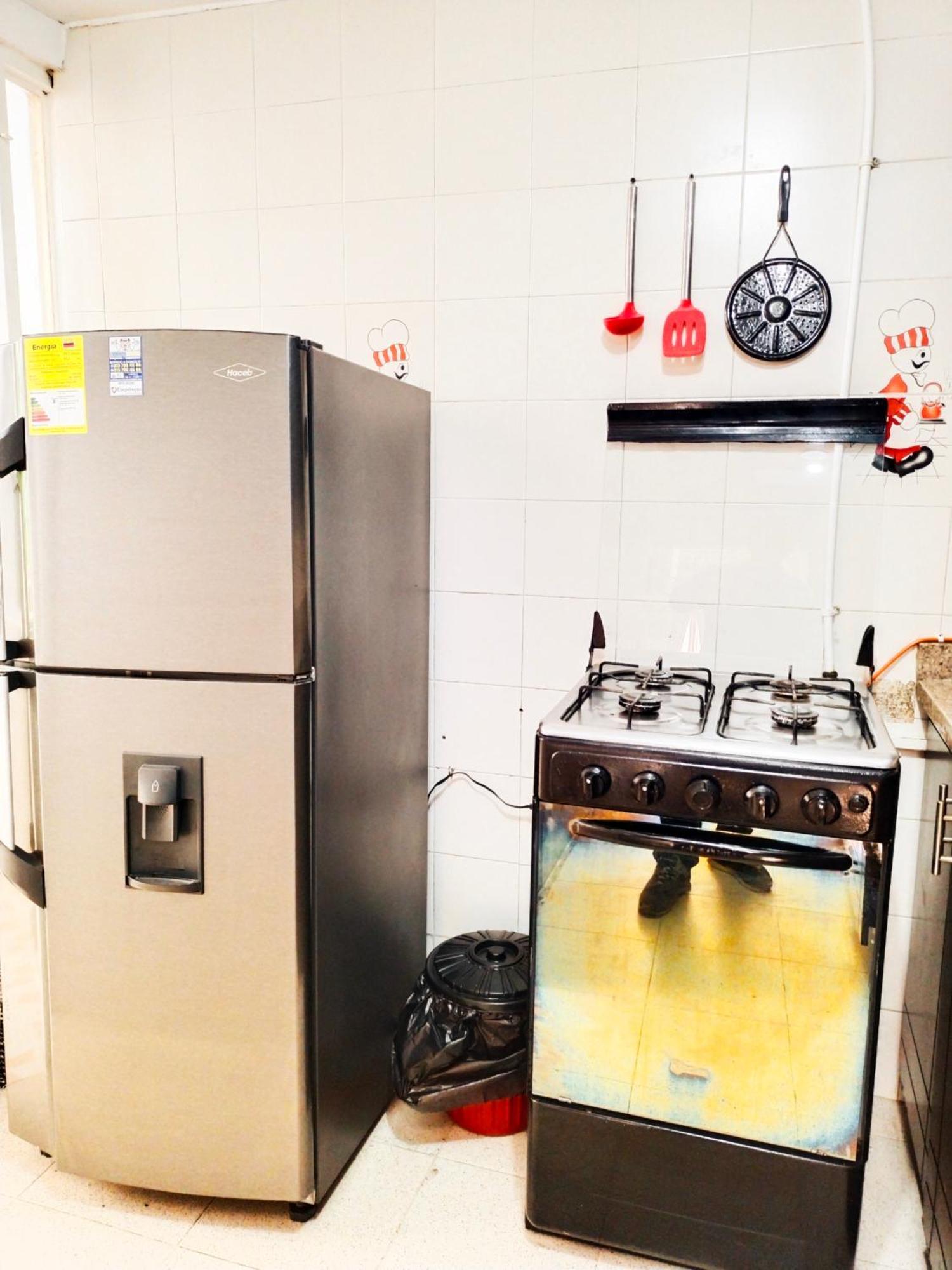 סאלנטו Apartamento Familiar Privado 101 Con Bano Cocina Tv Wifi Sala מראה חיצוני תמונה